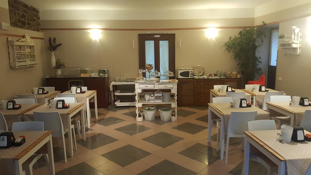 Boutique Hotel Corte Malaspina Castelnuovo del Garda Eksteriør bilde