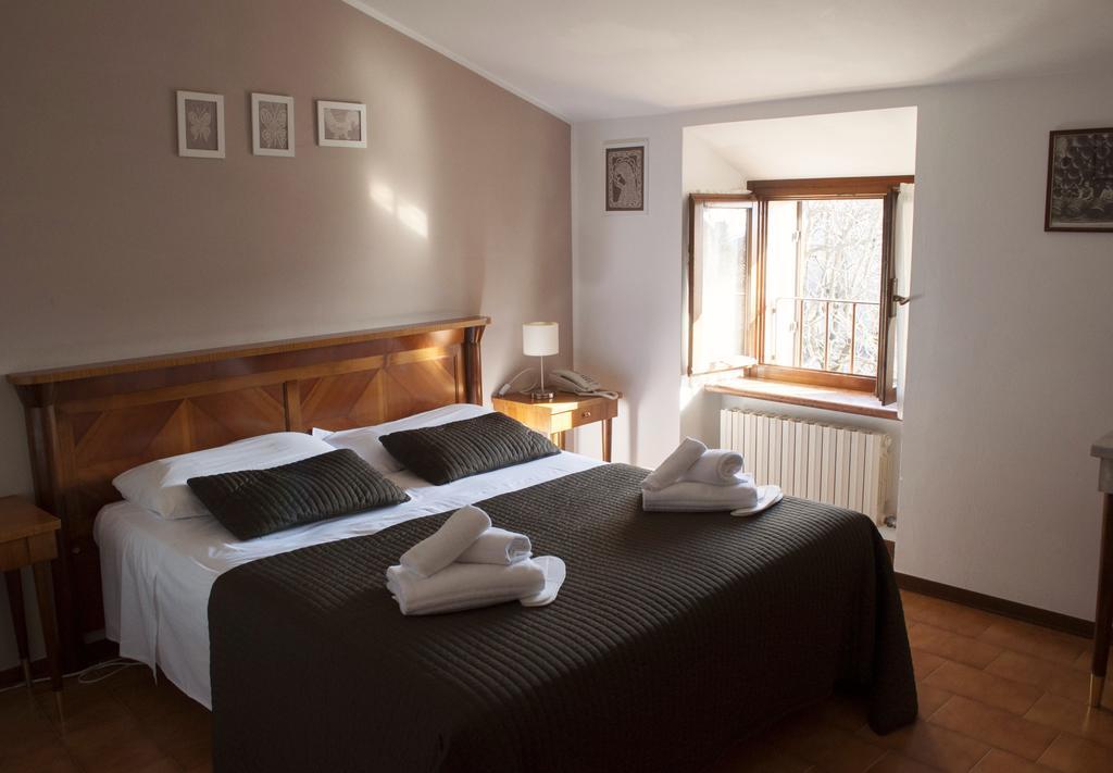 Boutique Hotel Corte Malaspina Castelnuovo del Garda Eksteriør bilde