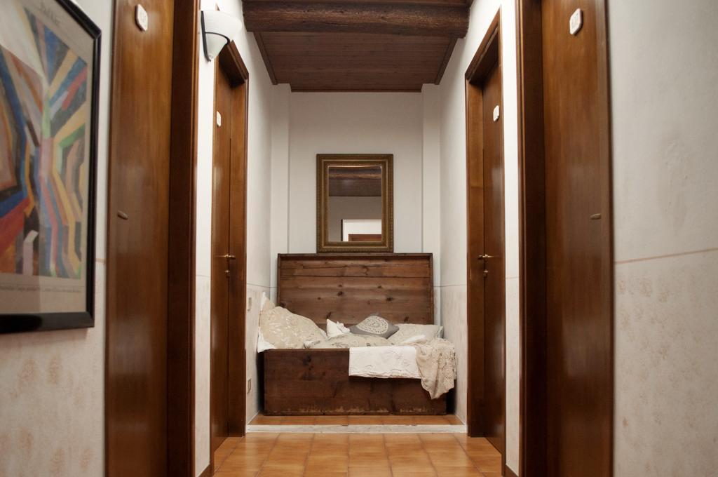 Boutique Hotel Corte Malaspina Castelnuovo del Garda Eksteriør bilde